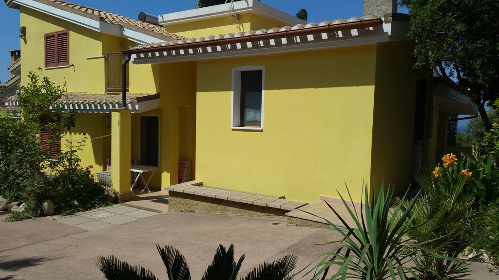 Artistika Golden Apartment Capitana Exterior foto