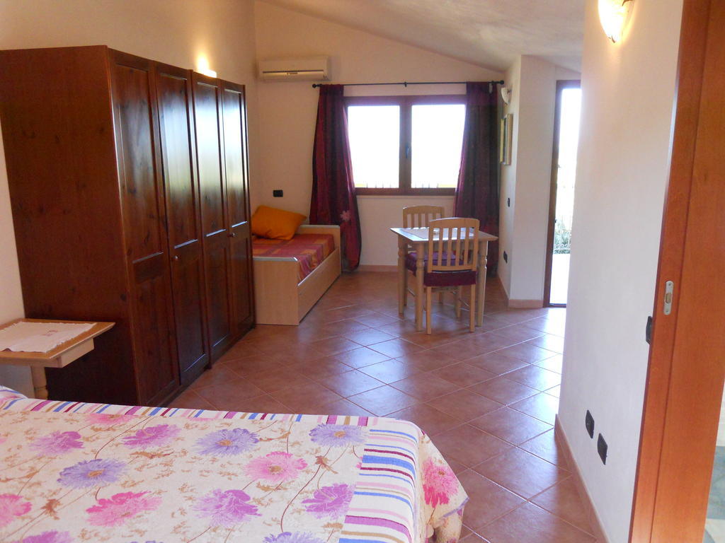 Artistika Golden Apartment Capitana Habitación foto
